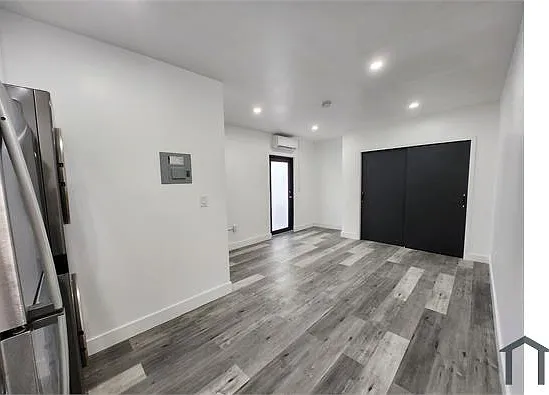 511 SW 15th St #D — Photo 15