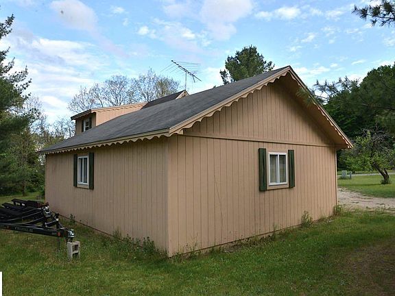 5th image of 11848 Windmill Ln