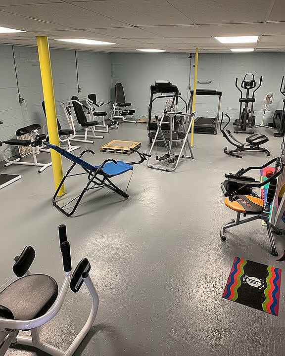 29 feet wide x  33 feet long