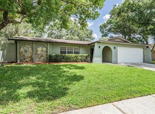 2256 Riverside Dr N, Clearwater, FL 33764