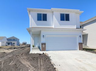 2588 Fulton Loop S, Fargo, ND 58104