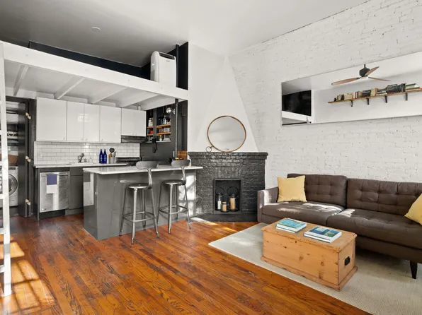 3 Weehawken Street image 1 of 6