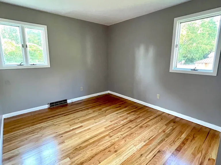 511 Sunflower Dr — Photo 7