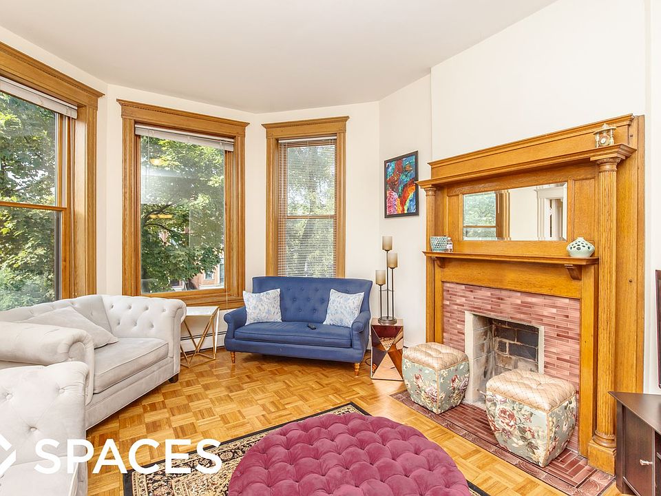 1st image of 1307 W Wellington Ave #2