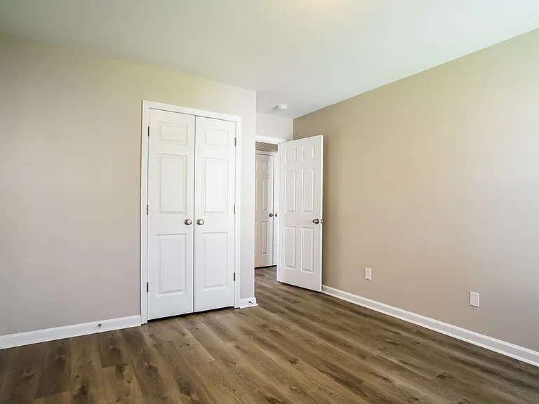 4909 Windblown Ct — Photo 14