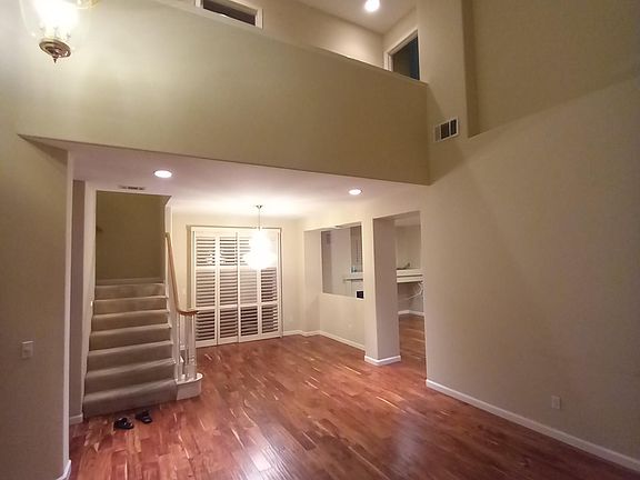 4th image of 2207 Montevoit Ct