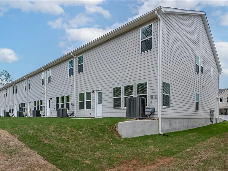 4129 Oakwood Terrace Ct — Photo 36
