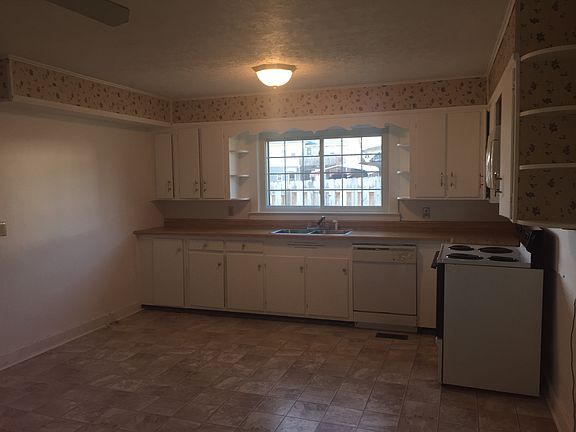 4th image of 504 Acton Ct