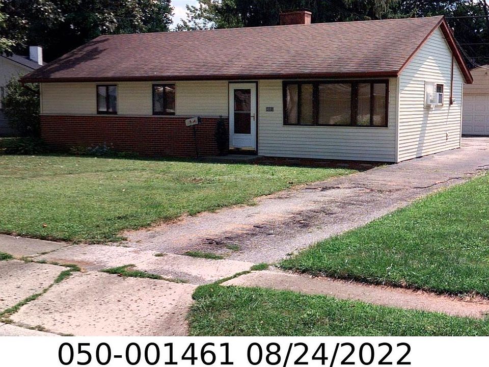1st image of 4691 Hillcrest St N