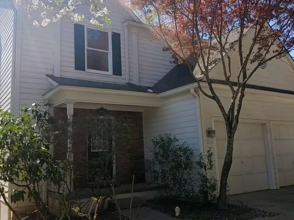 2572 Pembrooke Way, Lawrenceville, GA 30044