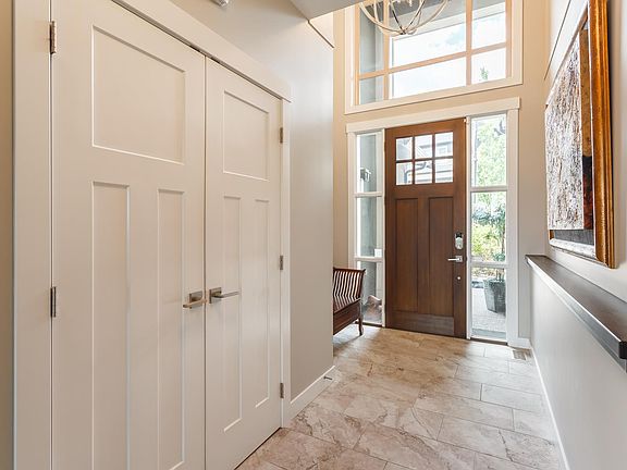 2nd image of 1870 Rosealee Ln #12