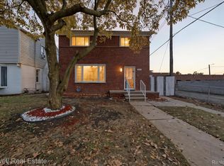 16891 Avon Ave, Detroit, MI 48219