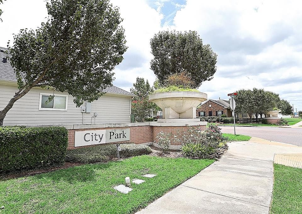 1st image of 11812 Jelicoe Dr