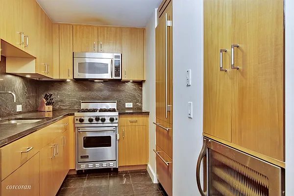 Rented by Corcoran | media 14