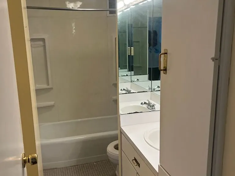 1271 Poplar Ave #911 — Photo 5