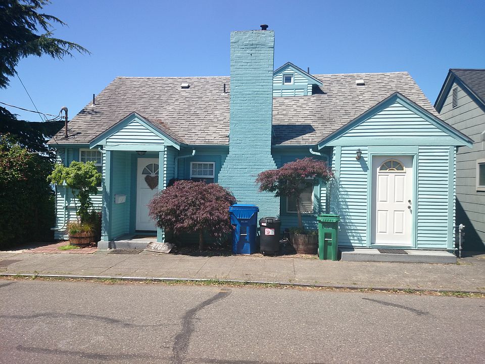 Skirvin Triplex 2103 11th Ave W Seattle WA Zillow