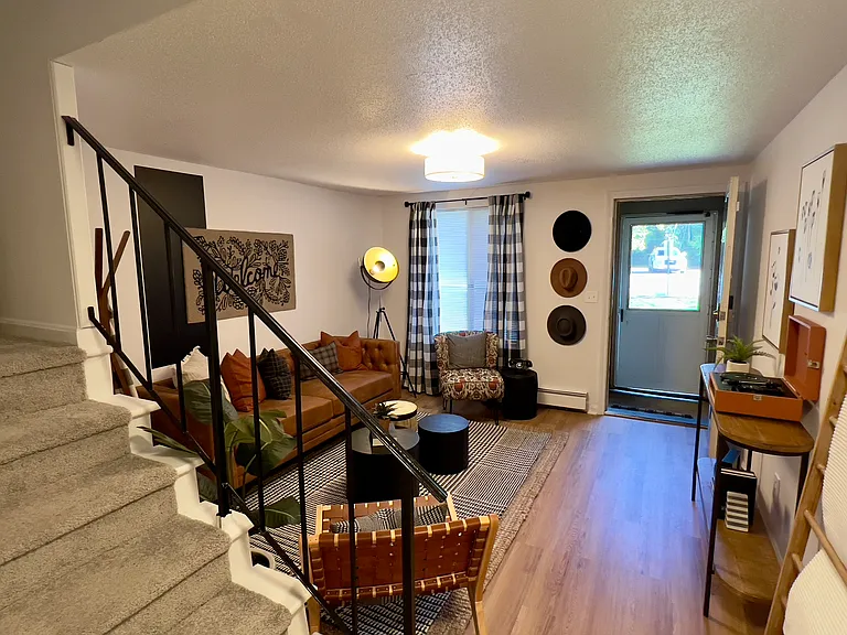 The Den Cedar Ridge — Photo 30