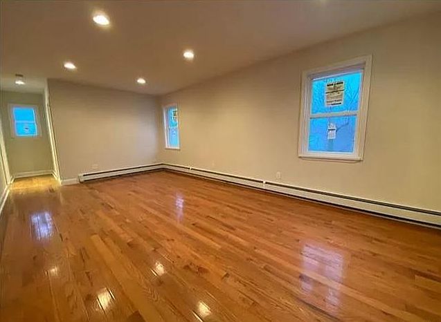 1st image of 21 Hall Ave #2