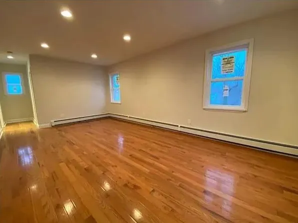 21 Hall Ave #2, Eastchester, NY 10709