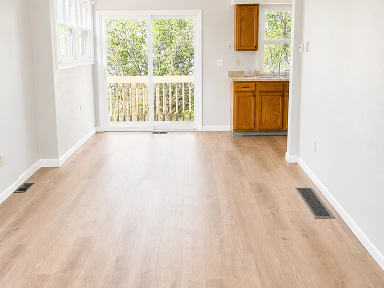 533 14th Ave #2 — Photo 3