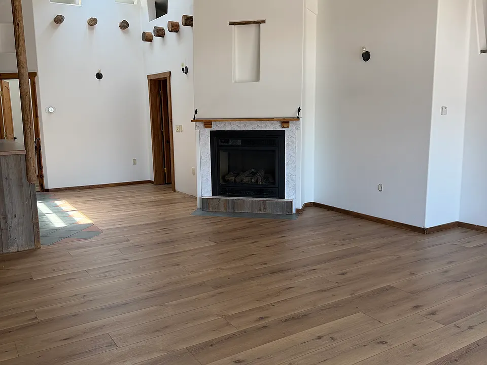 1127 Union Ave #2