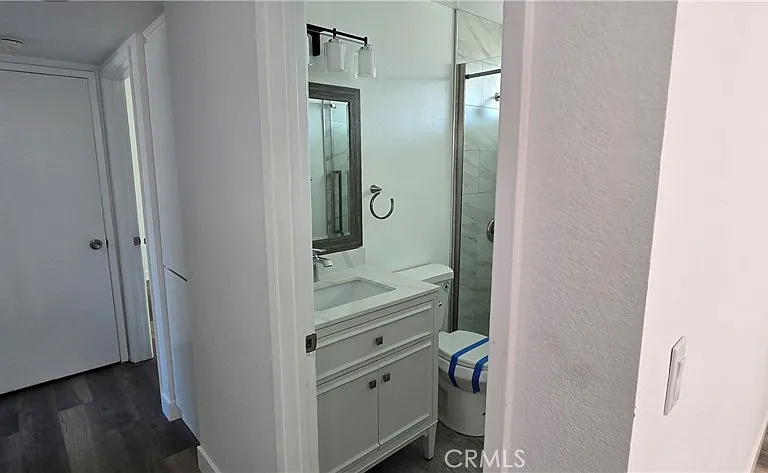 840 S Anaheim Blvd #B — Photo 9