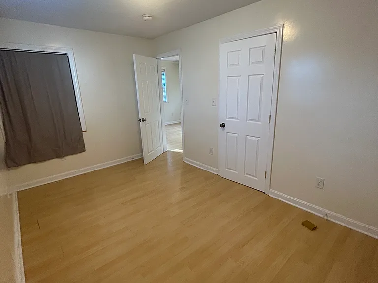 36 Hunting St #2 — Photo 19