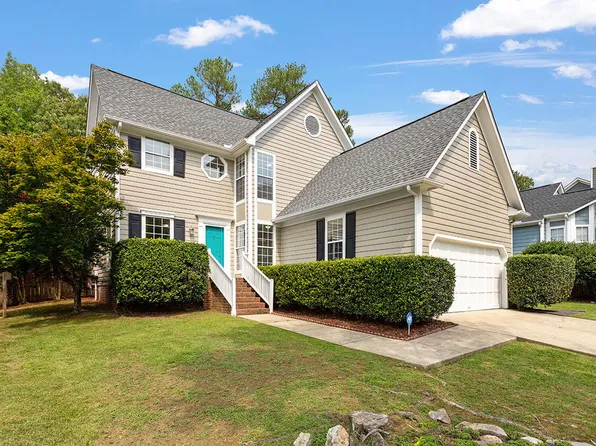 209 Trailview Dr, Cary, NC 27513