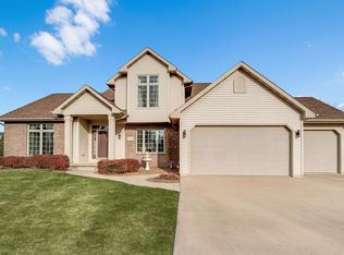 420 E Fernwood Ln, Appleton, WI 54913