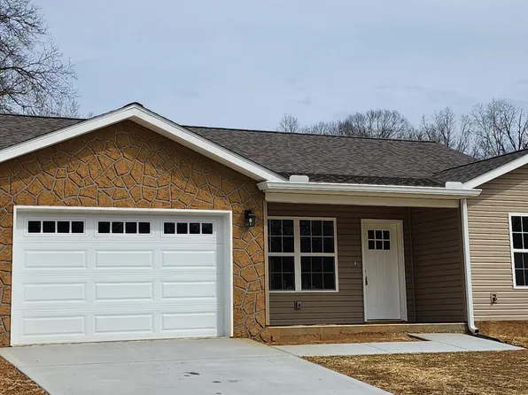 545 Kingfisher Ave, Sevierville, TN 37862