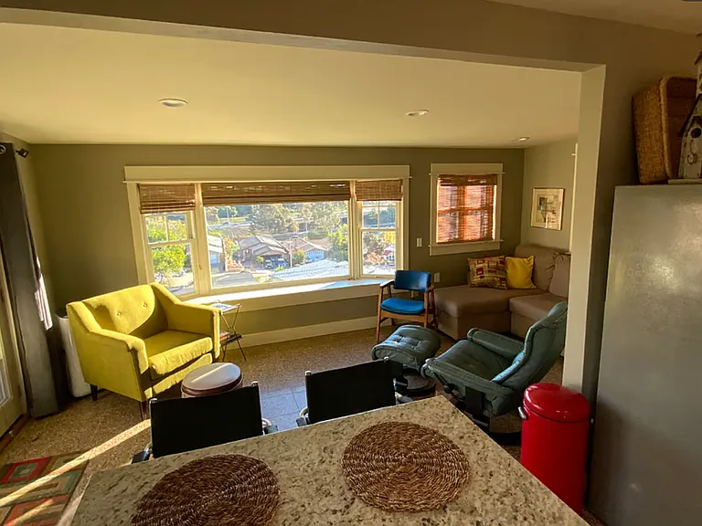 2409 Vancouver Ave — Photo 12
