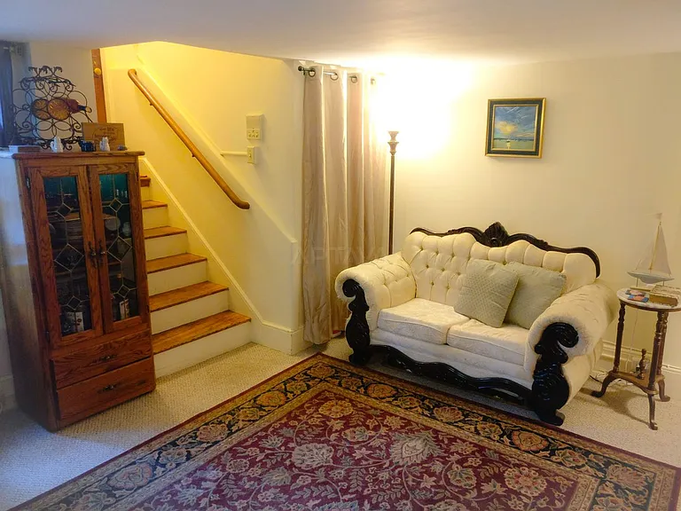 133 Oxford St #10 — Photo 2
