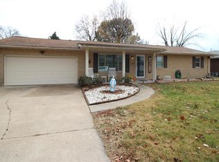 2122 Hamilton Dr, Granite City, IL
