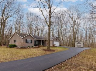 165 Oak Hill Dr, Friedens, PA 15541