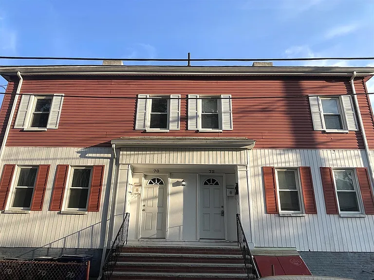 70 School St #2 — Photo 36