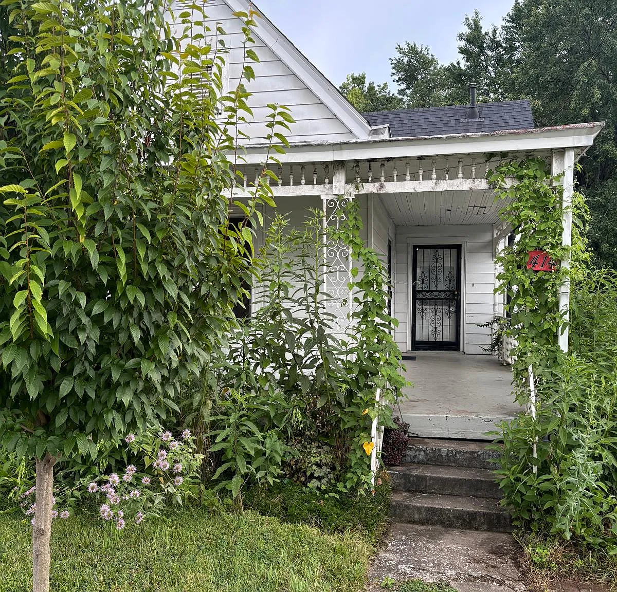414 Breckenridge St — Photo 4