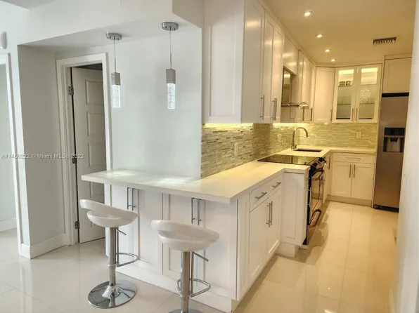 6969 Collins Ave APT 1412, Miami Beach, FL 33141