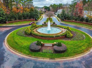 3504 Falls River Ave, Raleigh, NC 27614