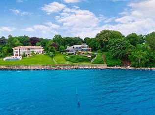 Gatsby Ln, Great Neck, NY 11024