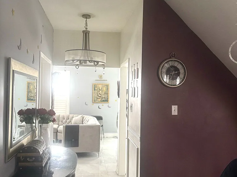 21 Robertson Davies Dr — Photo 5