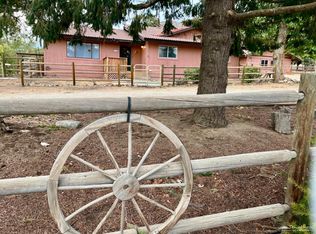 26141 Bear Valley Rd, Tehachapi, CA 93561