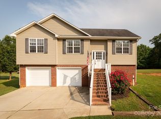 327 Unity Church Rd, Kings Mountain, NC 28086