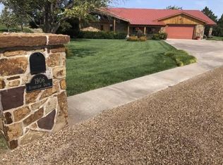 1906 Riverview Dr, Guymon, OK 73942