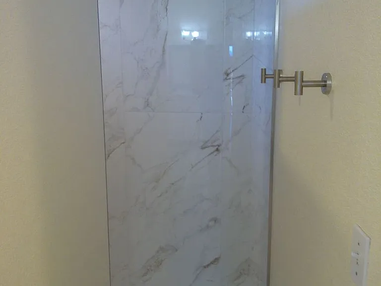 2410 Baron Dr — Photo 20