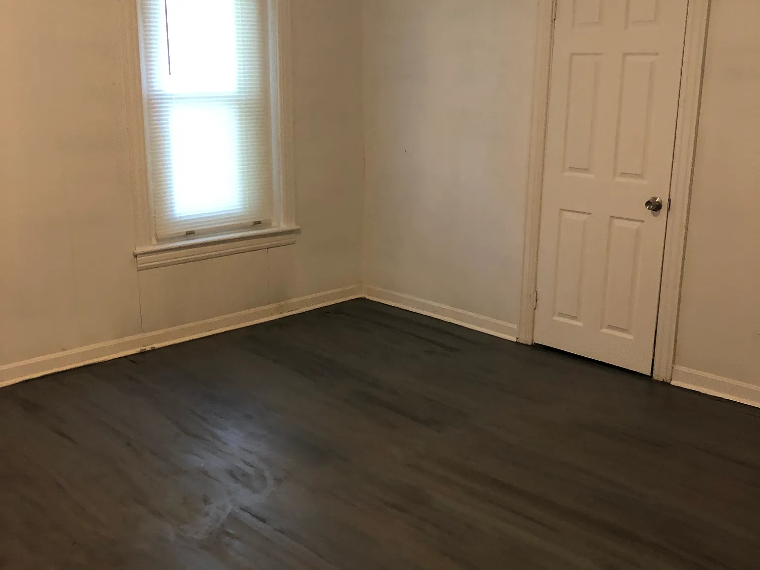 410 Jefferson Ave — Photo 4