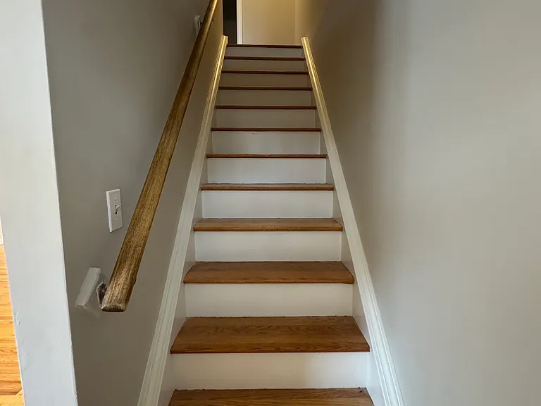 144 E Main St #15 — Photo 7