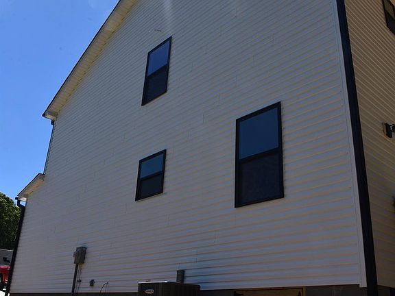 4th image of 1134 Lyndsey Brooke Ct