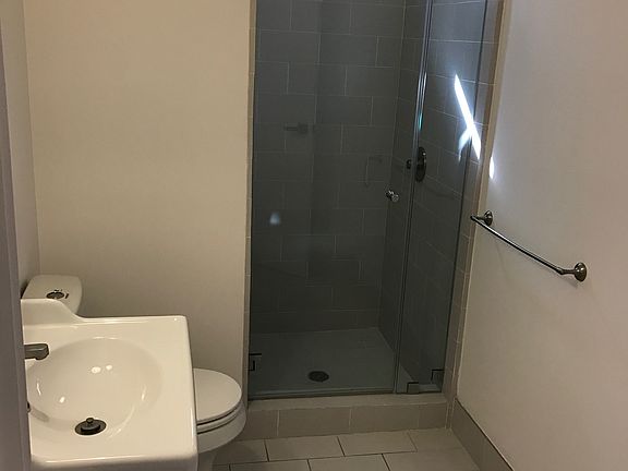 3rd image of 920 Montgomery Street # 105 Fl 1ST