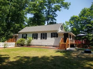 10 Oak St, Niverville, NY 12130