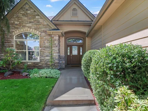 5901 N Cape Arago Pl, Garden City, ID 83714